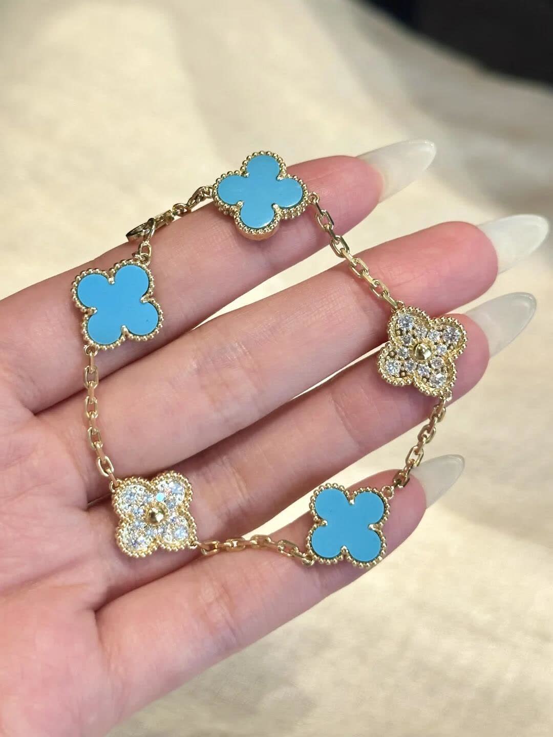 Van Cleef & Arpels Magic Alhambra Bracelet
